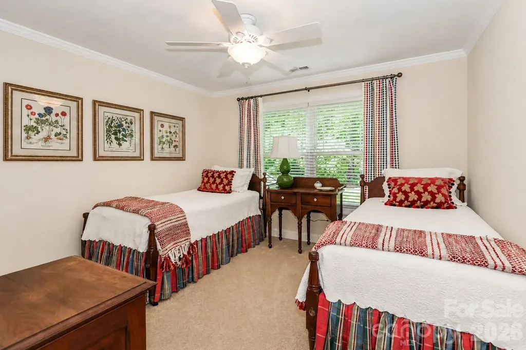 909 Argyle Court Statesville NC 28677