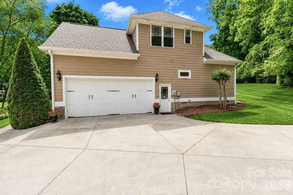 909 Argyle Court Statesville NC 28677