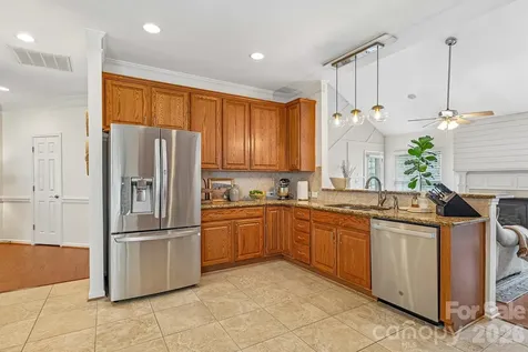 141 Wren Hill Drive Mooresville NC 28115