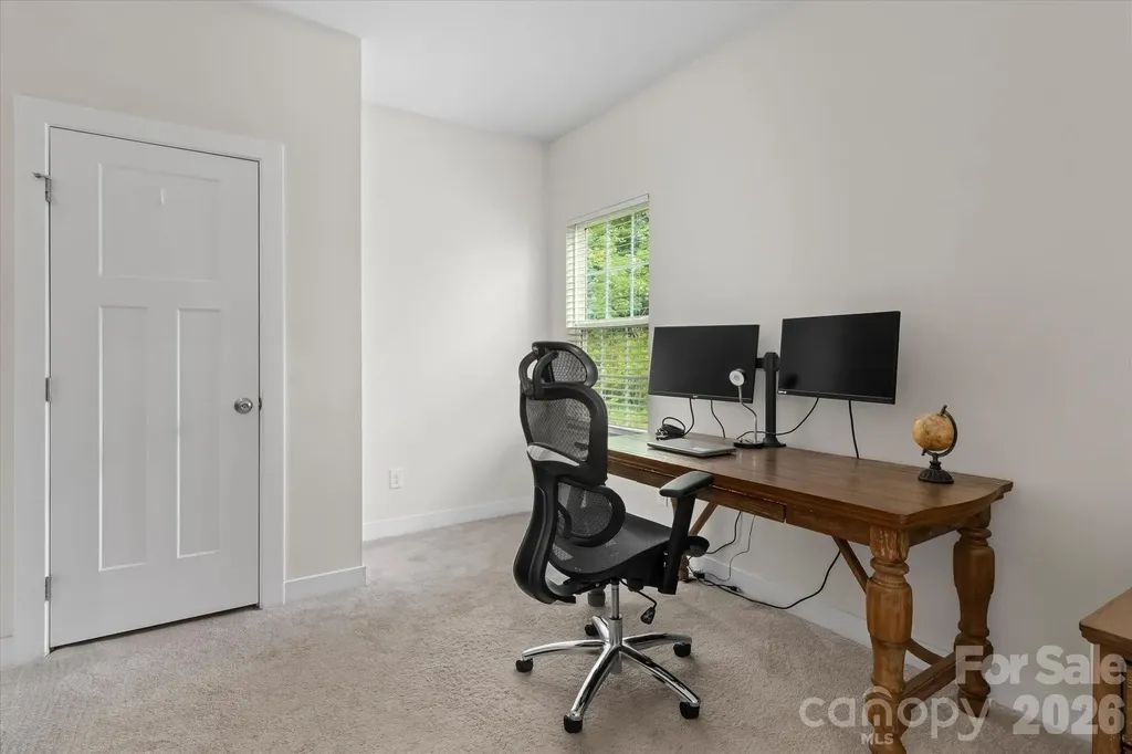 10250 Paper Birch Drive Charlotte NC 28215