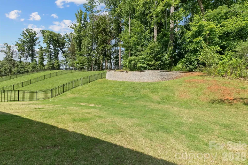 10250 Paper Birch Drive Charlotte NC 28215