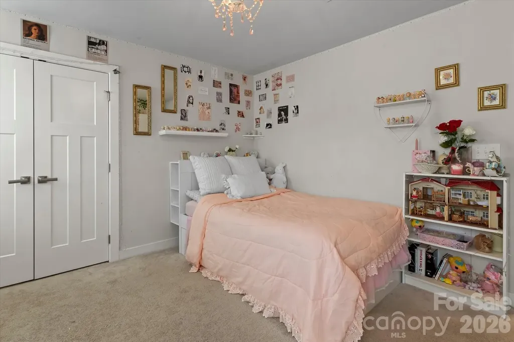 10250 Paper Birch Drive Charlotte NC 28215