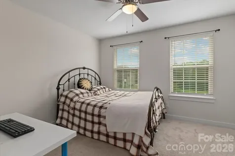 10250 Paper Birch Drive Charlotte NC 28215