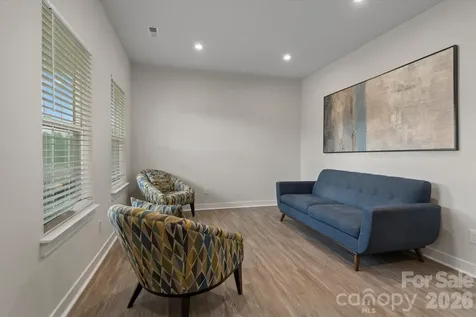 10250 Paper Birch Drive Charlotte NC 28215