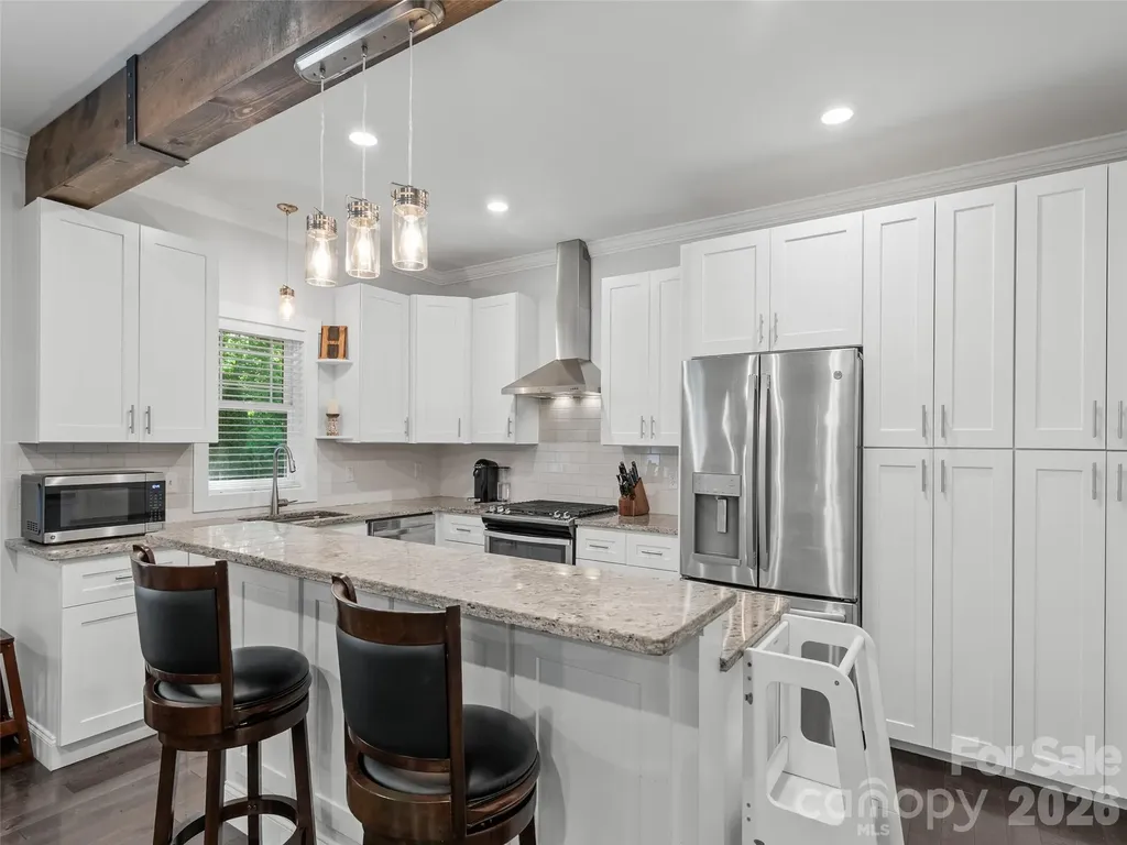 100 Hibriten Drive Asheville NC 28801
