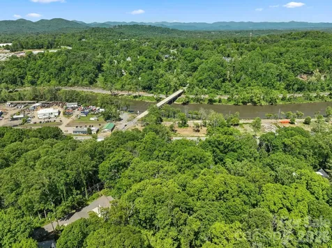 100 Hibriten Drive Asheville NC 28801