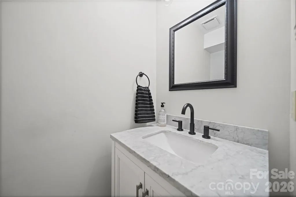 7131 Wannamaker Lane Charlotte NC 28226