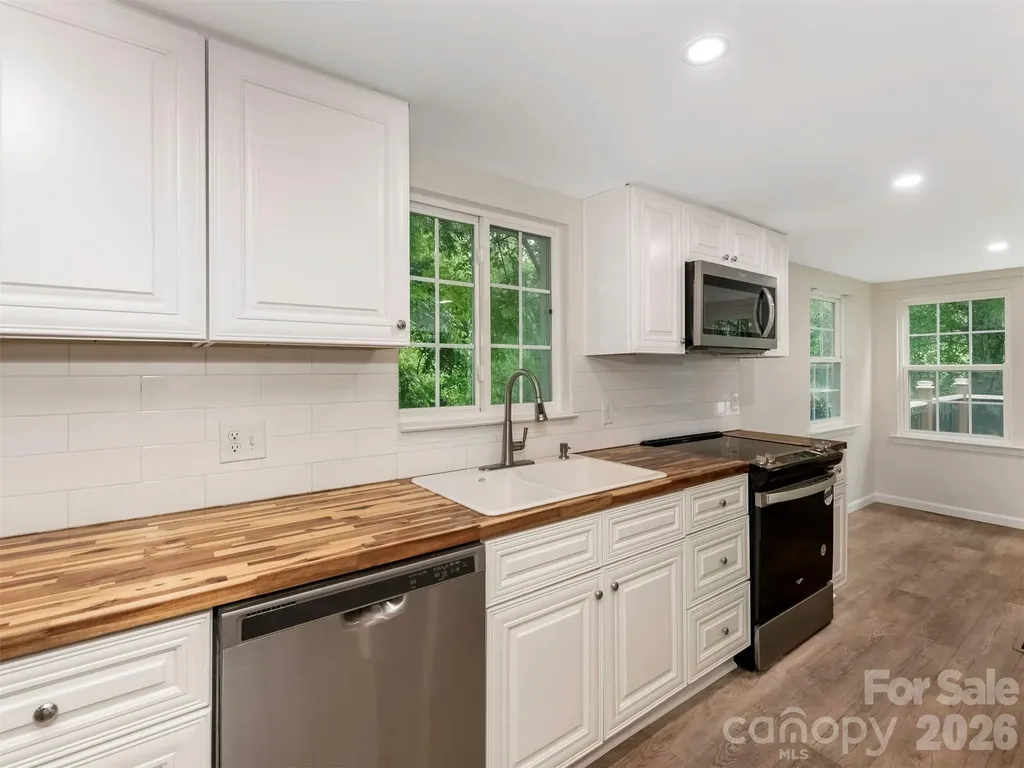 1016 Underwood Road Matthews NC 28104