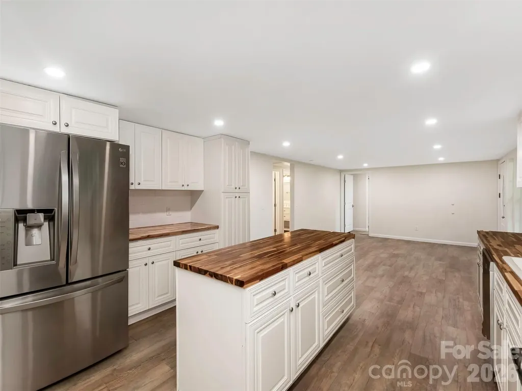1016 Underwood Road Matthews NC 28104