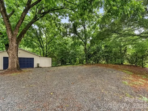 1016 Underwood Road Matthews NC 28104