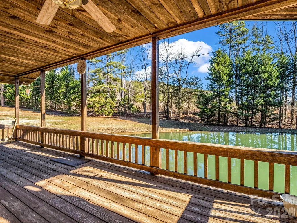 650 Smith Waldrop Road Columbus NC 28722