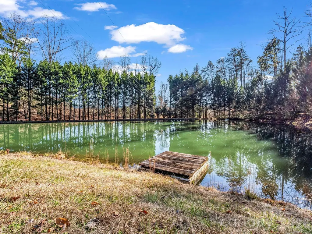 650 Smith Waldrop Road Columbus NC 28722