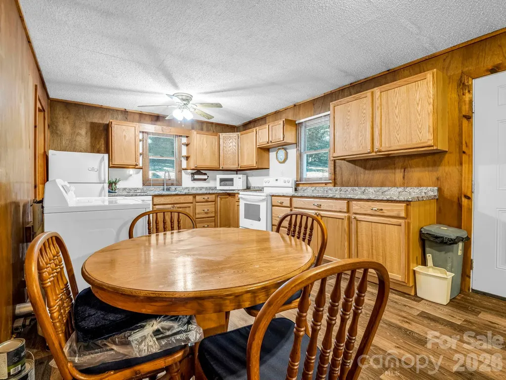 650 Smith Waldrop Road Columbus NC 28722