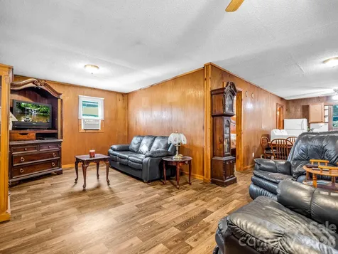 650 Smith Waldrop Road Columbus NC 28722