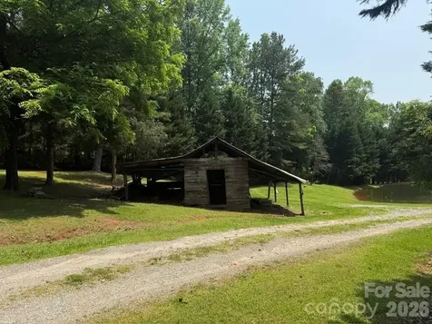 650 Smith Waldrop Road Columbus NC 28722