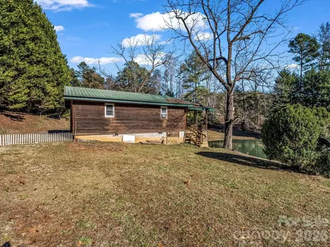 650 Smith Waldrop Road Columbus NC 28722