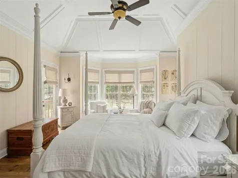 275 Palm Cove Way York SC 29745