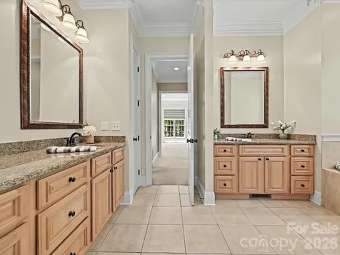 275 Palm Cove Way York SC 29745