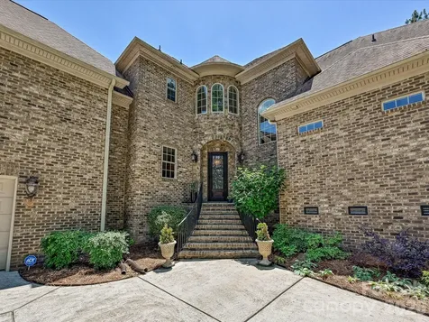 275 Palm Cove Way York SC 29745