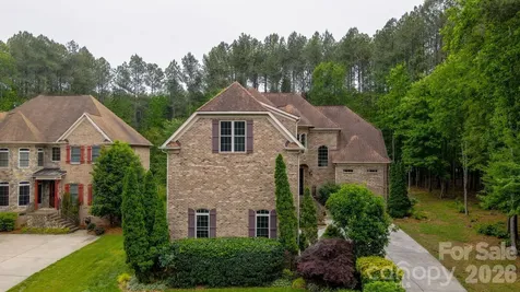 275 Palm Cove Way York SC 29745