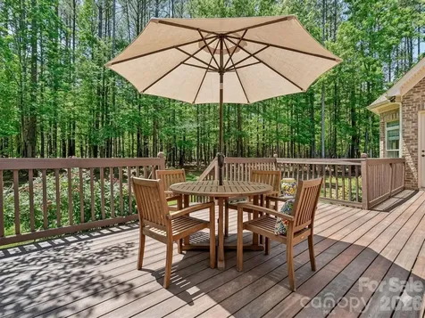 275 Palm Cove Way York SC 29745