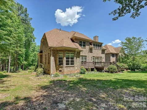275 Palm Cove Way York SC 29745