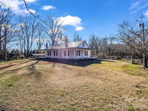 620 Smith Waldrop Road Columbus NC 28722