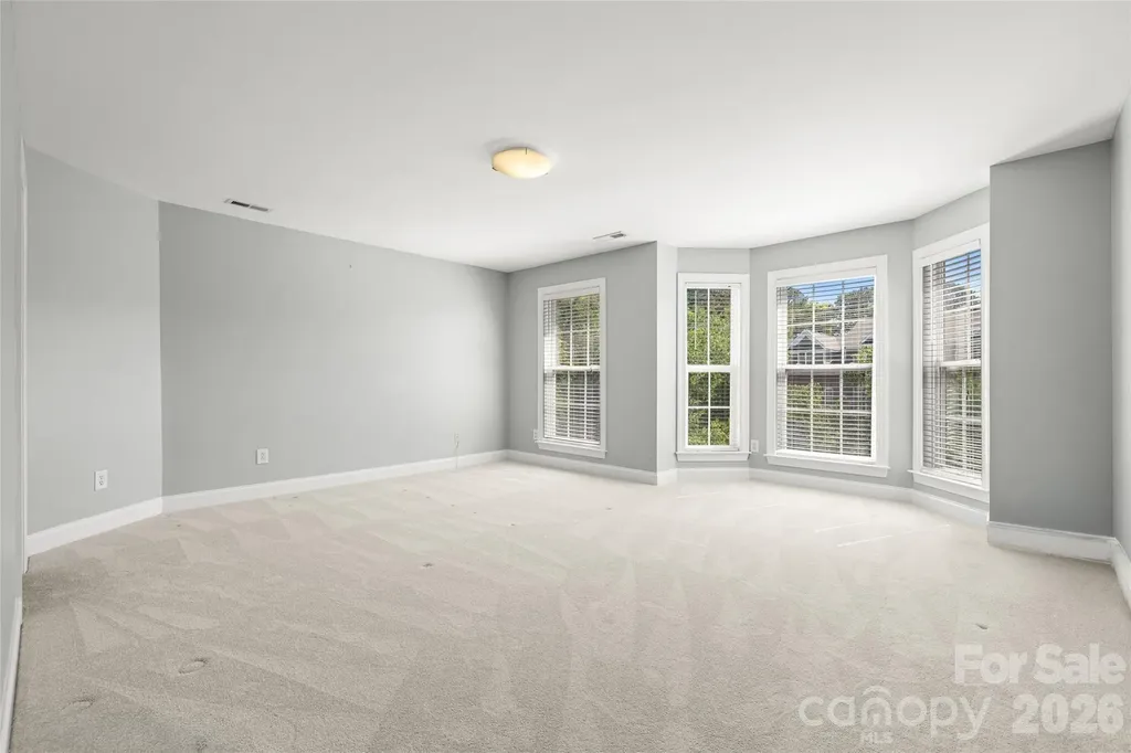 7810 Springs Village Lane Charlotte NC 28226