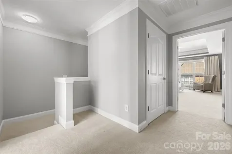 7810 Springs Village Lane Charlotte NC 28226