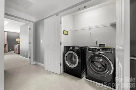 7810 Springs Village Lane Charlotte NC 28226
