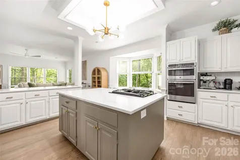 1800 Chestnut Lane Matthews NC 28104