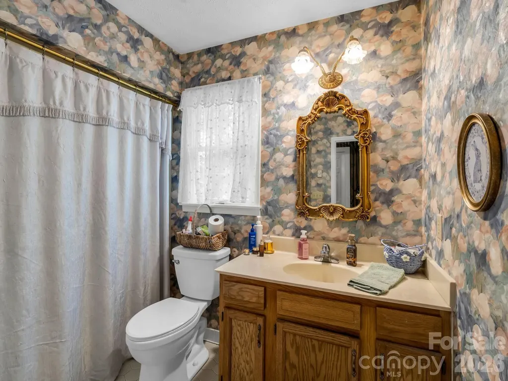 213 Raintree Drive Hendersonville NC 28791