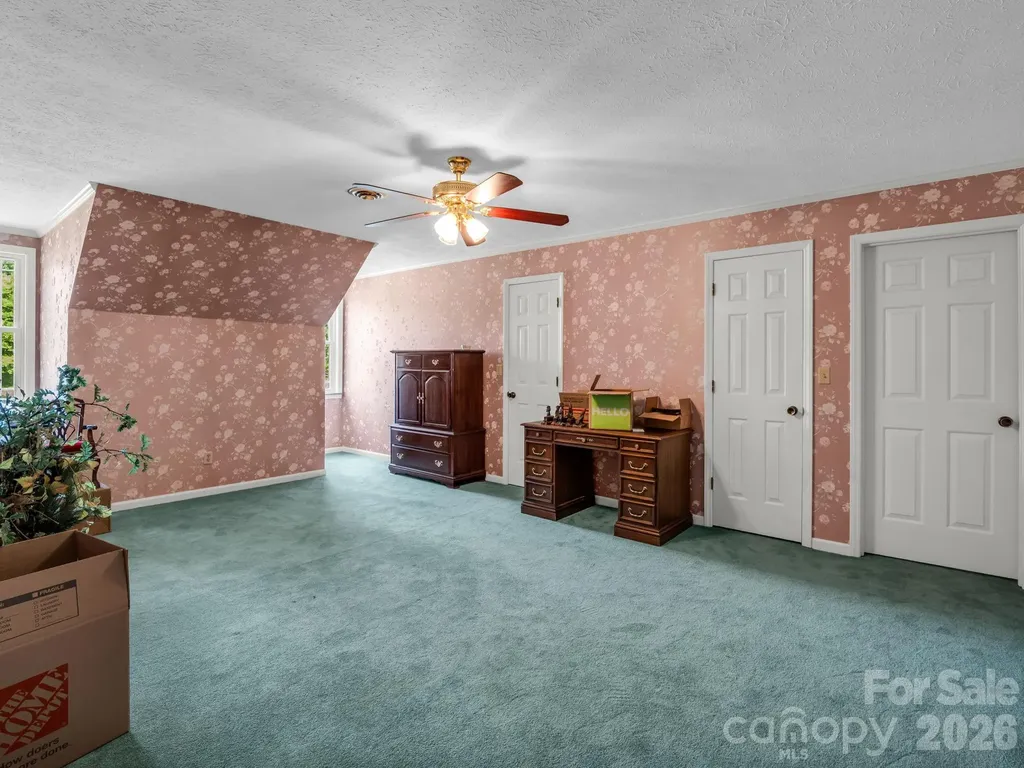 213 Raintree Drive Hendersonville NC 28791