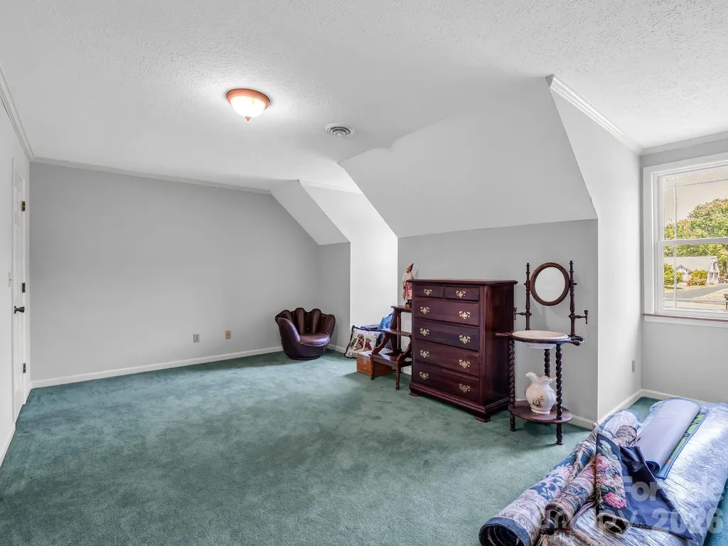 213 Raintree Drive Hendersonville NC 28791