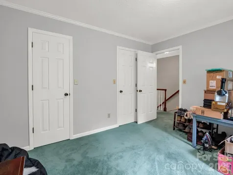 213 Raintree Drive Hendersonville NC 28791