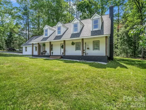 213 Raintree Drive Hendersonville NC 28791