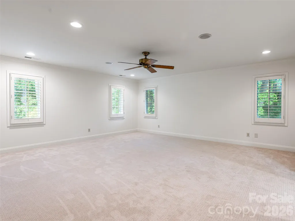 307 S Braeside Court Asheville NC 28803