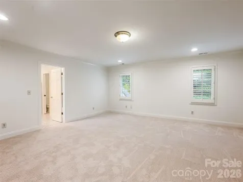 307 S Braeside Court Asheville NC 28803