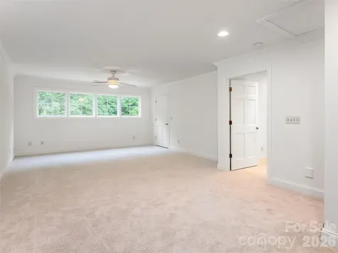 307 S Braeside Court Asheville NC 28803