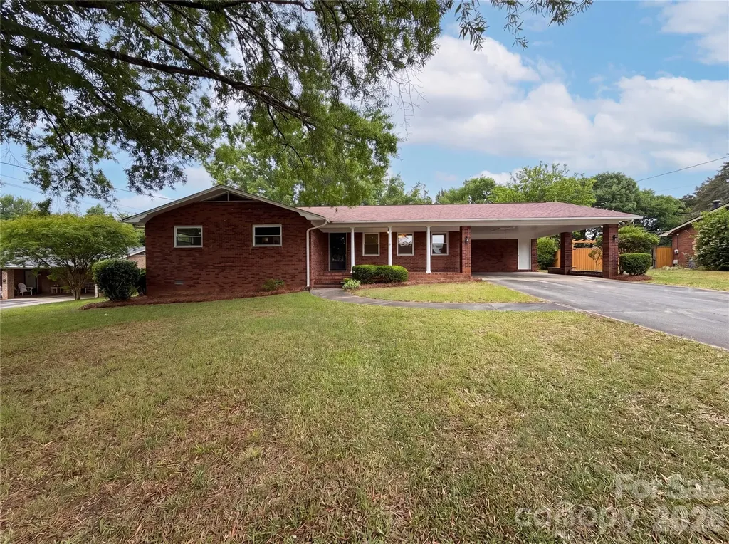 Kannapolis NC, 128 Greenview Drive