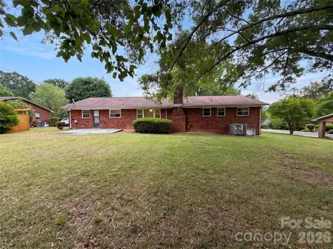 128 Greenview Drive Kannapolis NC 28081