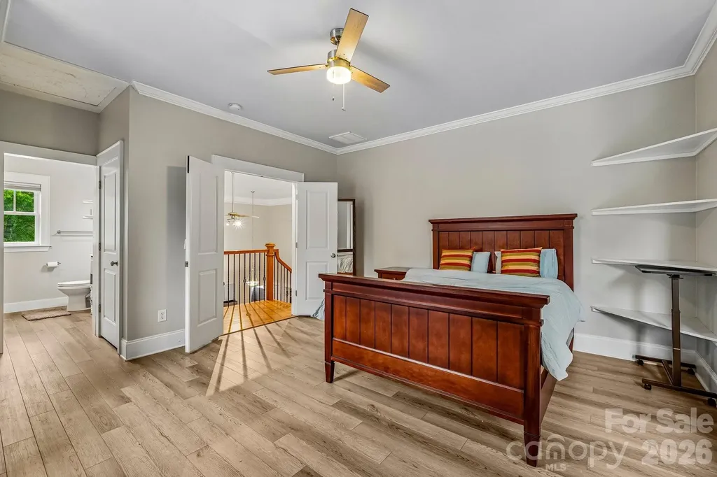 611 E 37th Street Charlotte NC 28205