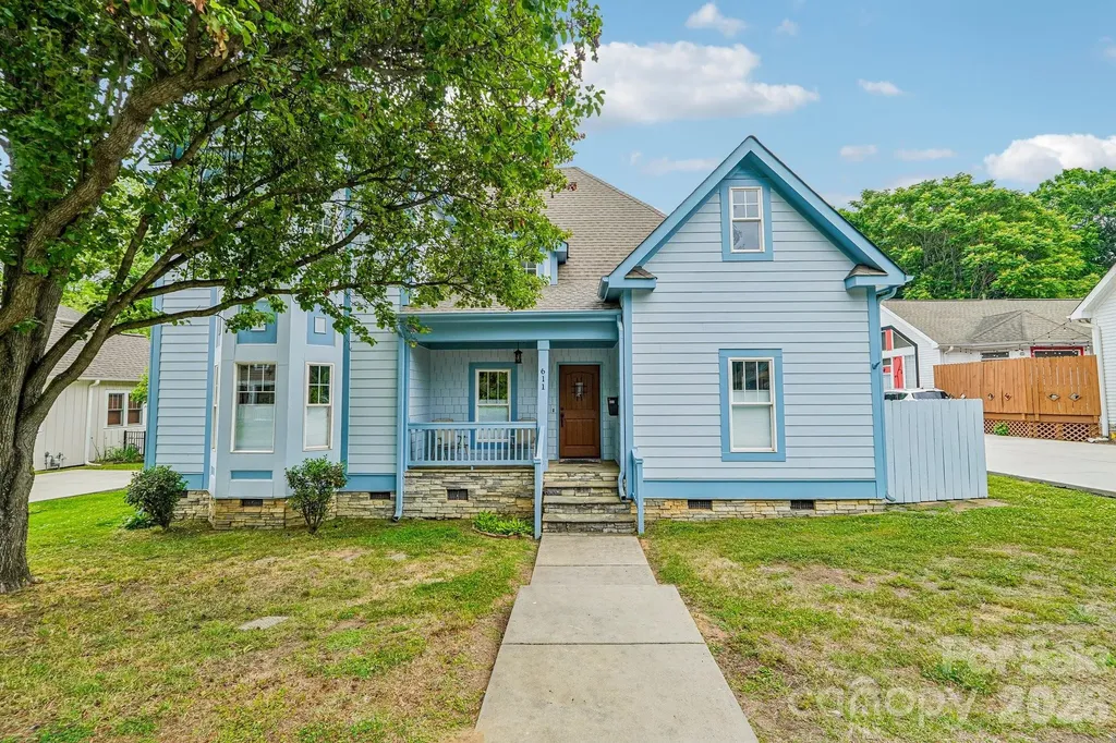 611 E 37th Street Charlotte NC 28205