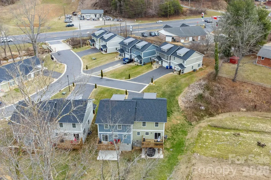 311 Jenna Clare Lane Asheville NC 28803