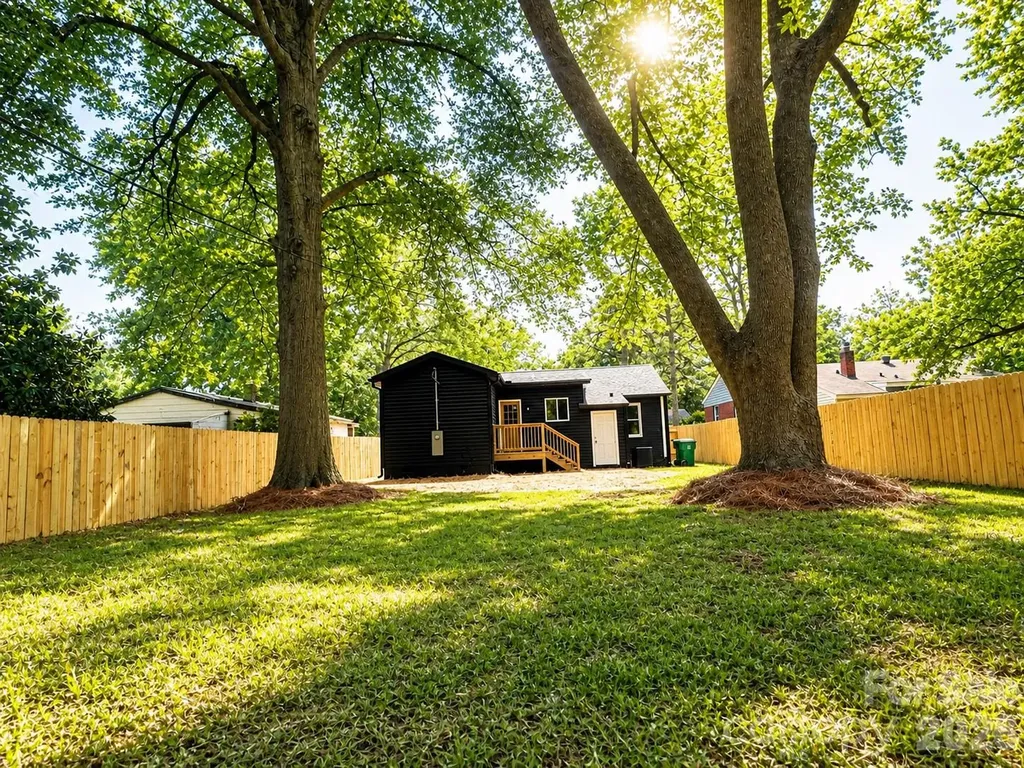 2412 Druid Hills Way Charlotte NC 28206