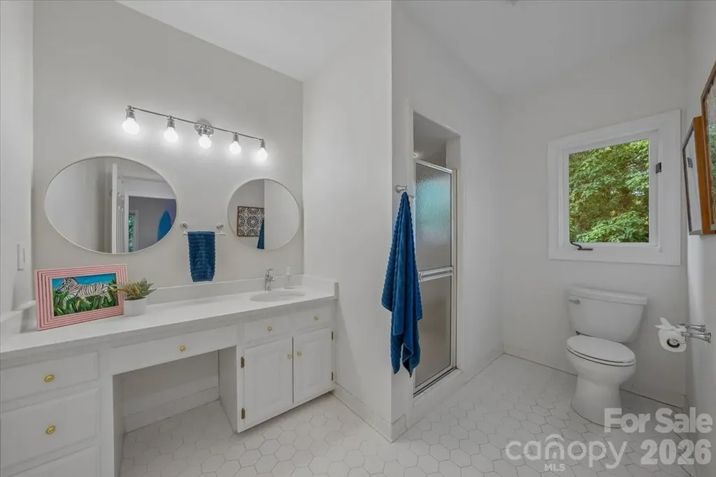 5631 Colony Road Charlotte NC 28226