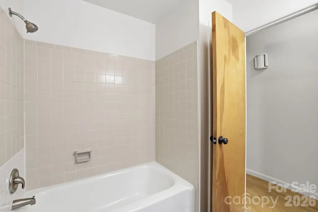 225 Middleton Avenue Matthews NC 28104