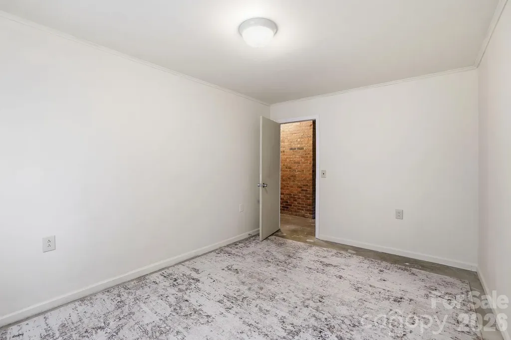 225 Middleton Avenue Matthews NC 28104