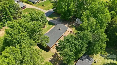 225 Middleton Avenue Matthews NC 28104