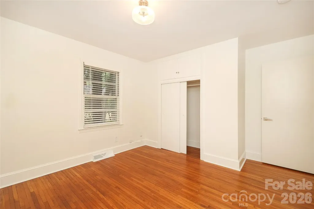 1720 Miles Court Charlotte NC 28216